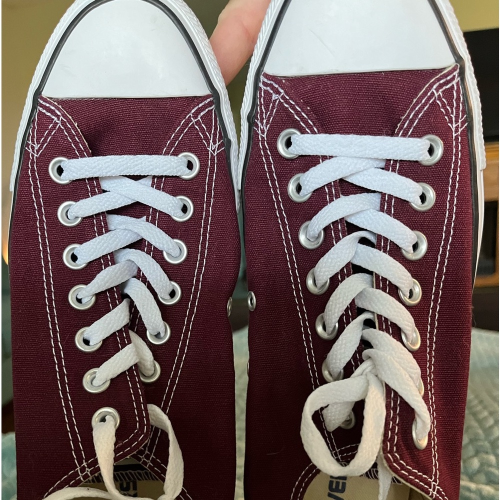 Selling like NEW CONVERSE TENNIS SHOES